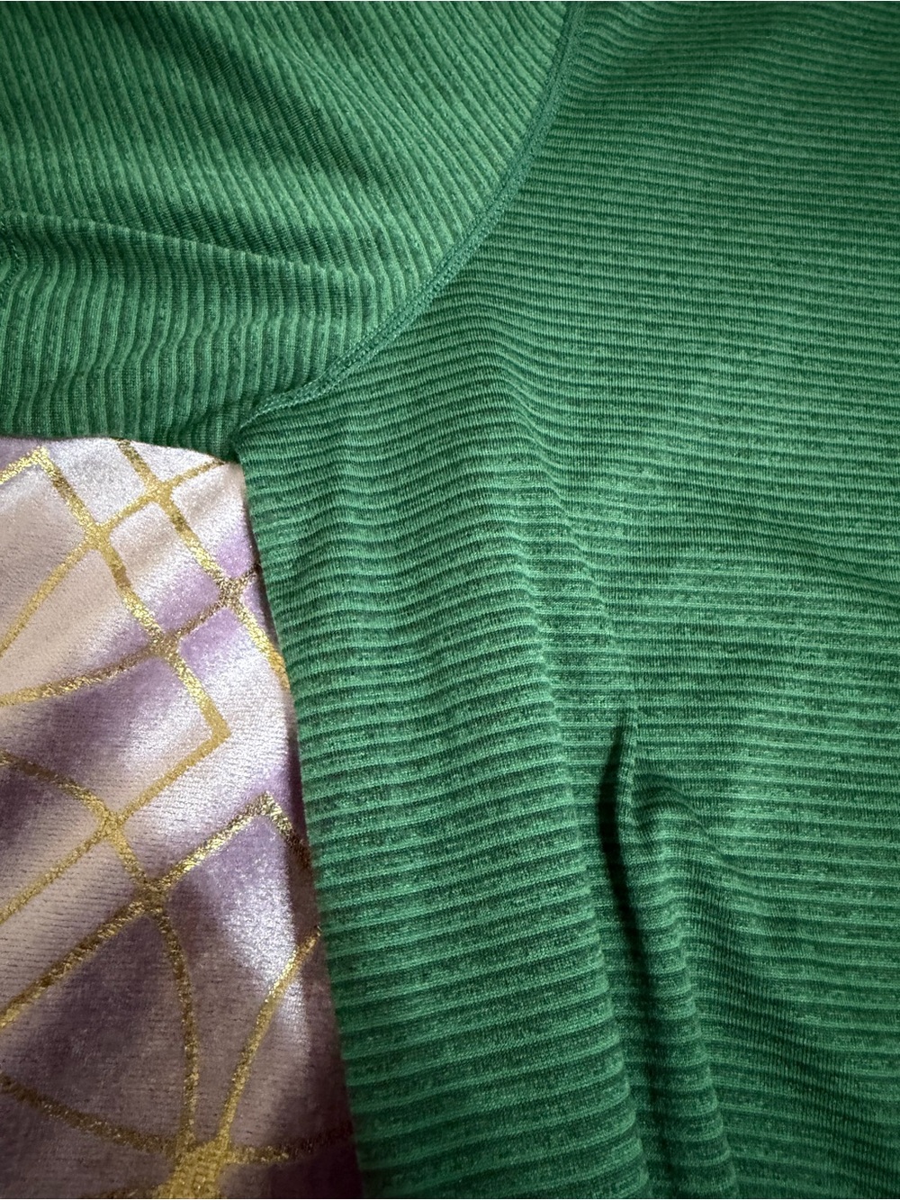 💥 MENS Nike Dri-FIT Green Striped Performance Tee - Picture 4 of 10